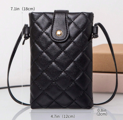100% polyurethane
Petite, padded look shoulder crossbodies are so hot right now! Lightweight and perfect for running errands and easy enough to tuck inside a larger bag with "all the things"!