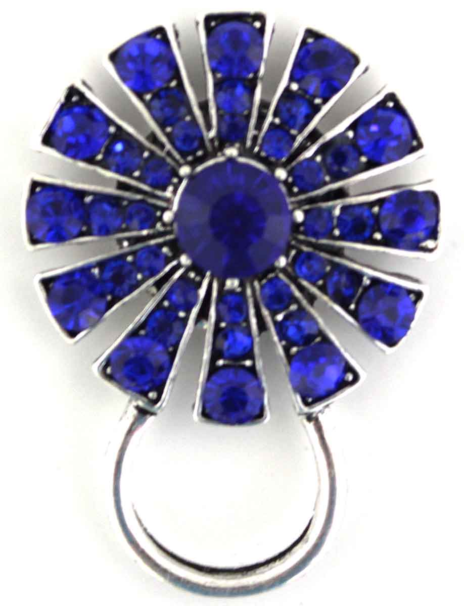 Elevate your eyewear game with this fashion-forward Magnetic Eyeglass Holder Brooch. Not only is it perfect for securing your readers or shades, but it's also a stylish solution for name badges too! Bid farewell to lost glasses and hello to hassle-free style with our magnet-backed brooch that easily attaches to jackets, shirts, blouses, and purses.