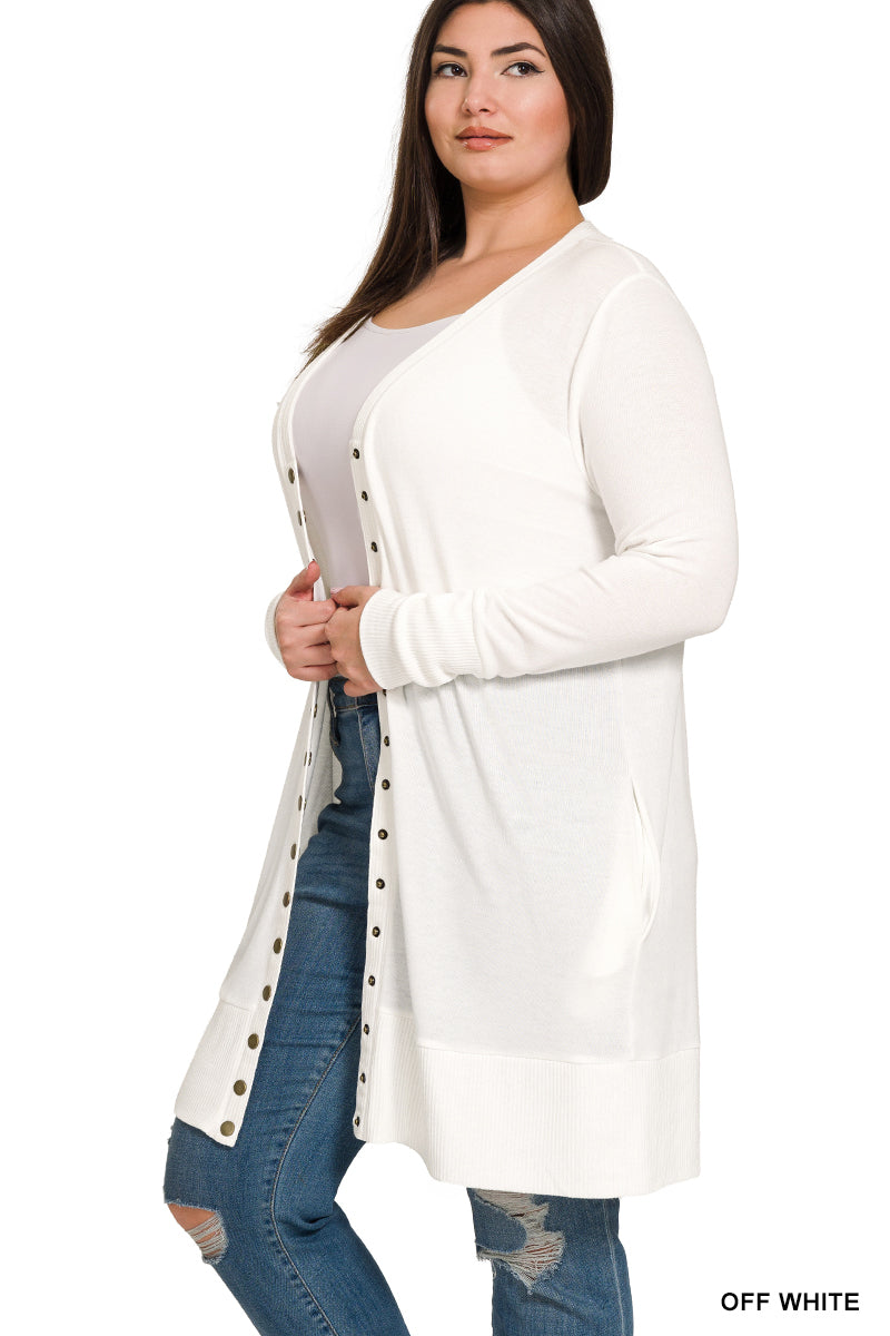 62% polyester / 34% rayon/ 4% spandex
The "Thigh-Length Snap Button Cardigan Sweater" - the perfect piece for layering and adding a bit of fun to your wardrobe! This versatile and quirky sweater is designed to make you stand out (in a good way) - whether you're dressing it up or down. So go ahead, make a statement with this unique and playful cardigan!
Measurements (S): Front Length 36", Bust 43" approx.