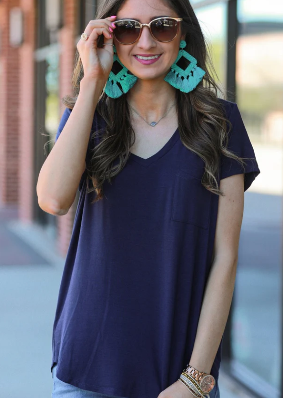 V-Neck Basic Pocket Tee