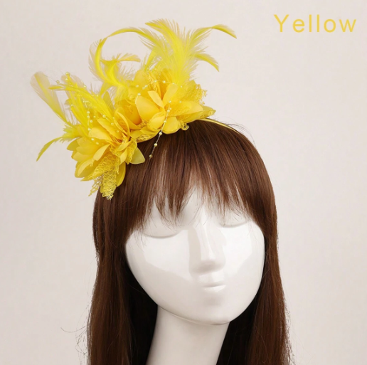Gorgeous little headband starter as you tip toe into full blown fascinator!