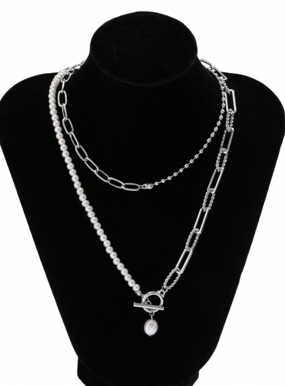 This one-of-a-kind necklace boasts four chain transitions that expertly wrap around your neck for a custom look. Perfect for everyday wear or dressing up!
Necklace Wraps 33.4"