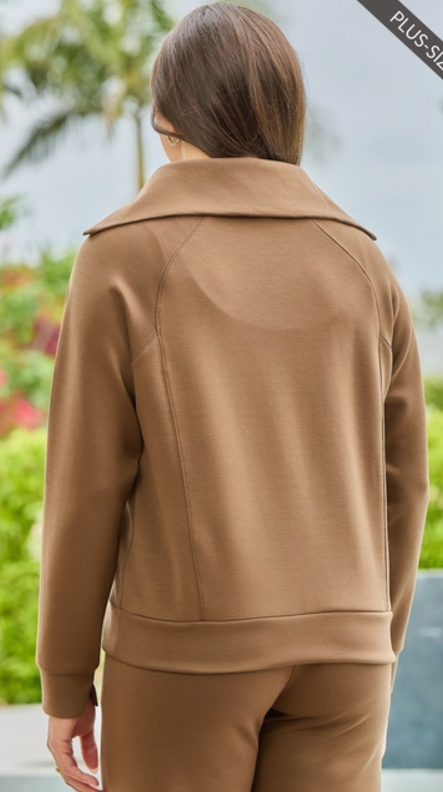Long Sleeve Travel Pullover 1/2 Front Zip Top