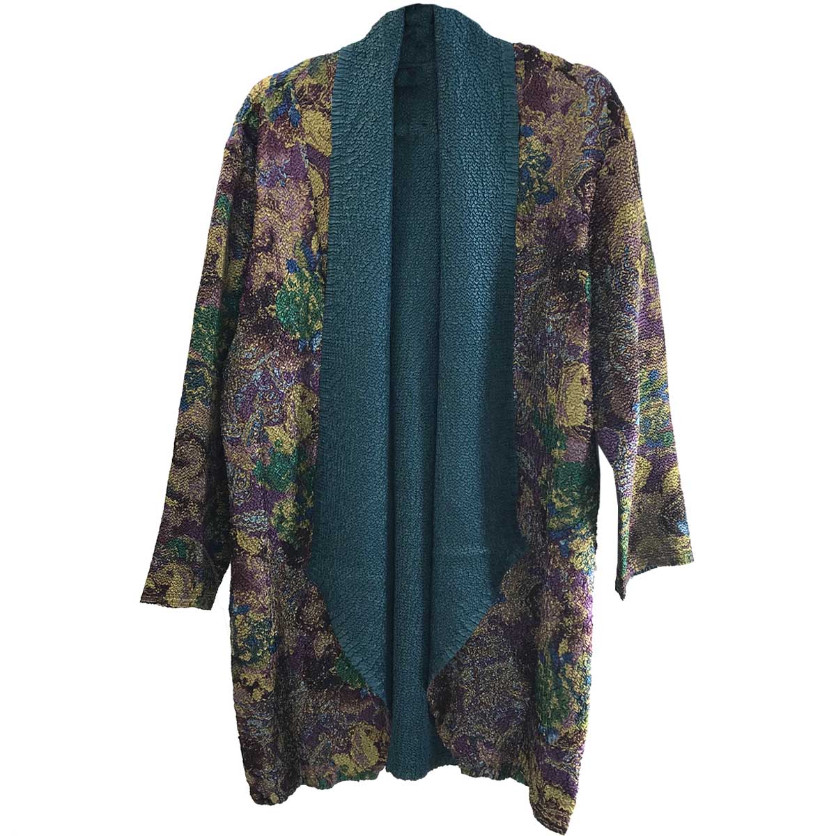 100% polyester
These cardigans are made with a crushed satin so they never wrinkle and always looks fresh. They are of a dramatic design that looks very high end and will grab attention wherever you go!
One Size Fits Large to 2X