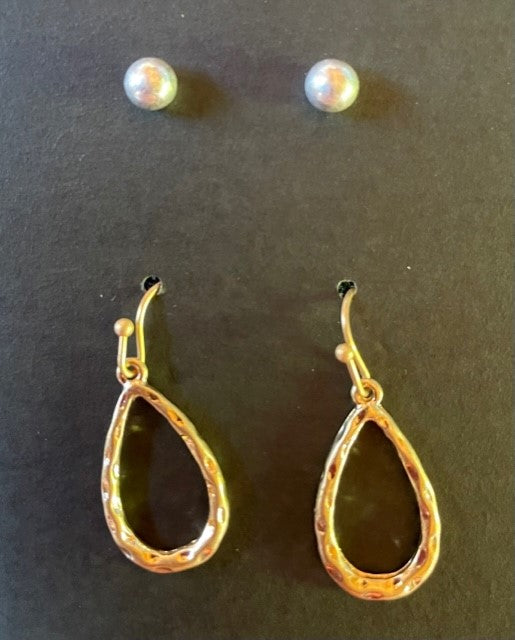 Silver Ball Post & Gold Hammered Fishhook Earrings – Splash of Pearl  Boutique