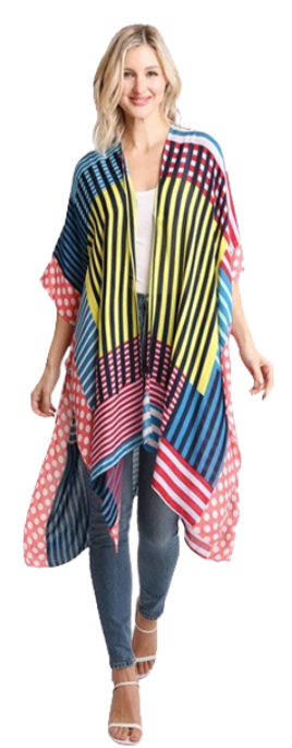 100% viscose

Whether you're hitting the beach or heading out for a night of fun, this kimono with its breezy sleeves and mid-length cut is just the thing!

39'' Length
