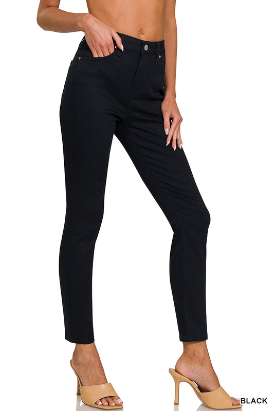 <p>58% cotton / 39% polyester / 3% spandex</p> <p>Get ready for work and play with these skinny jeans in classic black! With 5 pockets, a soft touch, and all-day stretch, you'll be comfortable and stylish at the same time.</p> <p>Size: Front rise 10.75" / 28" inseam / 10" leg opening (all approx.)</p>