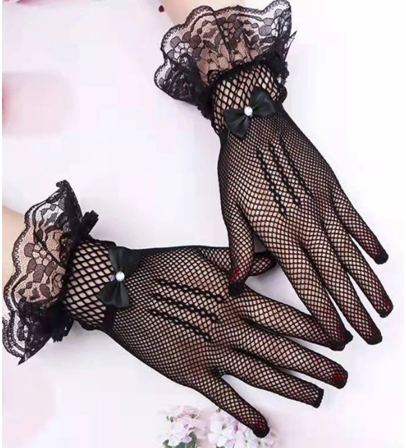 Lace Gloves